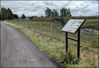 Board at north side of River Yeo